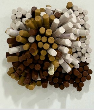 Serie S/T I, Corcho pintado sobre madera