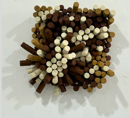 Serie S/T II, Corcho pintado sobre madera